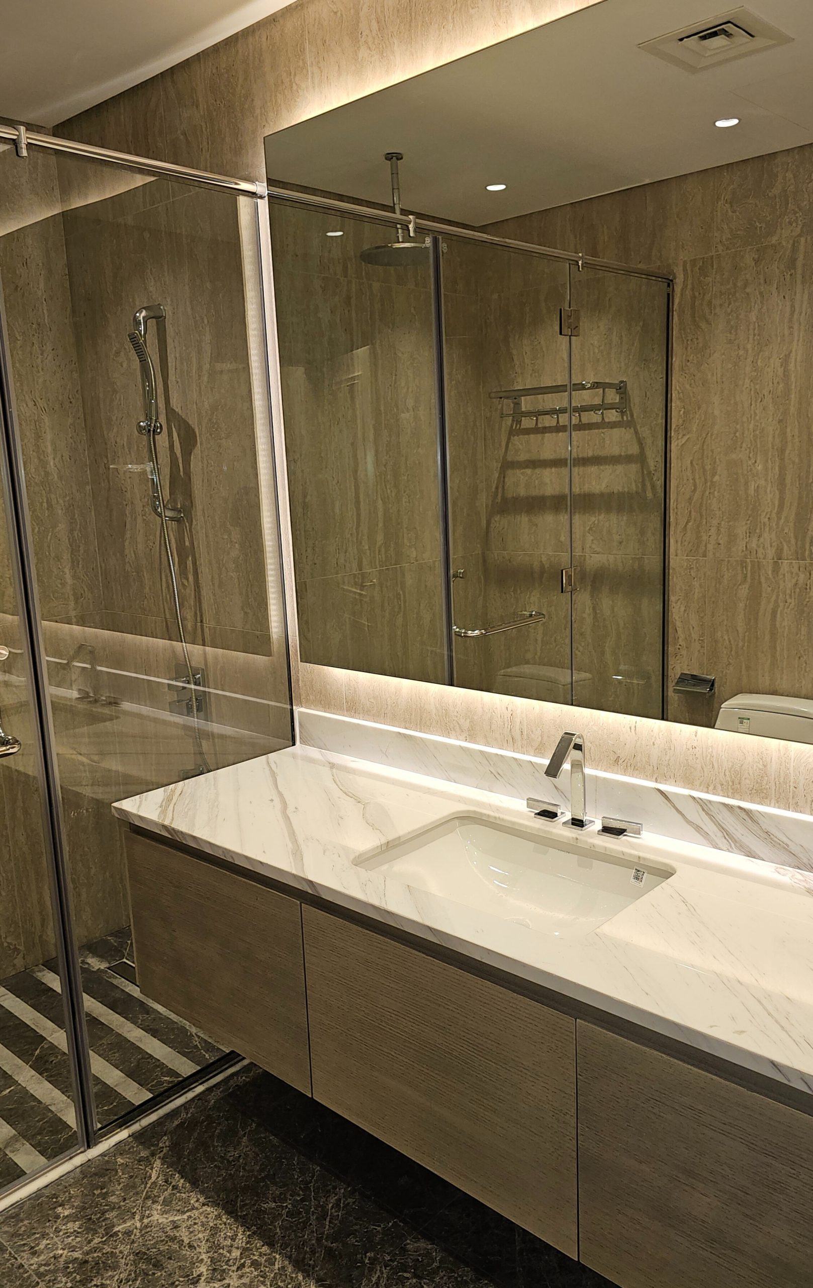 ff415573-a156-4009-96f6-e440717c739e (1)